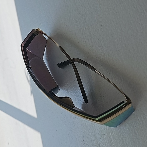 Versace Men's Sunglasses - Picture 10 of 16
